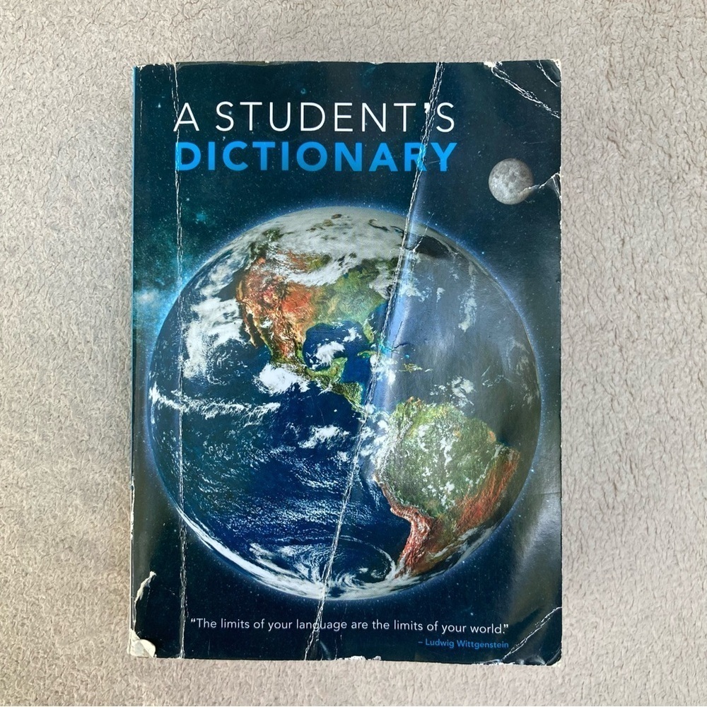 A Studentโs Dictionary Paperback Book-2011
Homeschool-School-Library-Reading